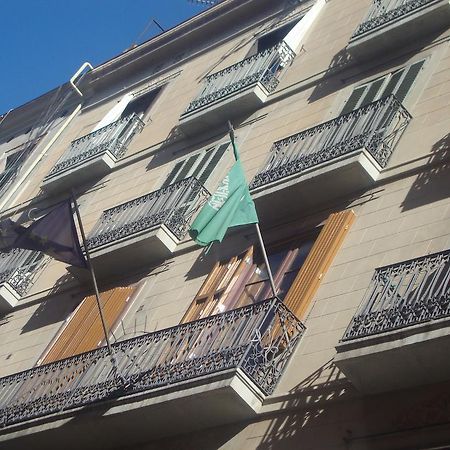 Hostel Turisol Barcelona Exterior photo